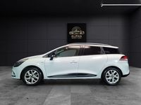 Usado Renault Clio GrandTour LIMITED 90 CV (66 kW) 2018 Blanco Familiar