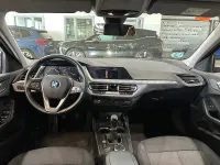 Usado BMW 118 150 CV (110 kW) 2021 Gris / plata Berlina