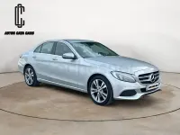 Usado Mercedes C220 Avantgarde 170 CV (125 kW) 2016 Gris / plata Berlina
