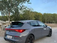 Usado Cupra Leon 150 CV (110 kW) 2022 Gris / plata Berlina