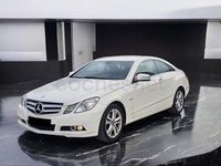 Usado Mercedes E220 Avantgarde 170 CV (125 kW) 2011 Blanco Coupe