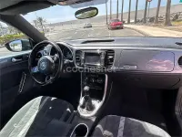Usado VW Beetle Design 105 CV (77 kW) 2018 Gris / plata Utilitario