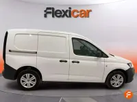 Usado VW Caddy 102 CV (75 kW) 2024 Blanco Monovolumen