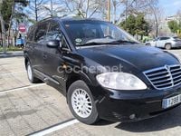 Usado Ssangyong (KGM) Rodius 165 CV (121 kW) 2009 Negro Monovolumen