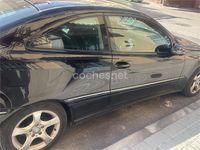 Usado Mercedes CLC220 150 CV (110 kW) 2010 Negro Utilitario