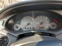 Usado Ford Focus Trend 115 CV (84 kW) 2002 Blanco Berlina