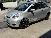 Usado Toyota Yaris 69 CV (50 kW) 2009 Gris / plata Utilitario