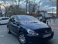Usado Peugeot 307 90 CV (66 kW) 2002 Azul Berlina