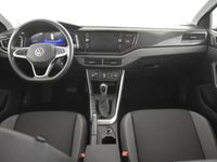 Usado VW Polo Life 95 CV (69 kW) 2024 Gris/plata