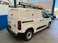 Usado Citroën Berlingo Live 102 CV (75 kW) 2020 Blanco Monovolumen