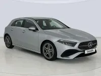 Usado Mercedes A180 Advanced 136 CV (100 kW) 2025 Gris Utilitario