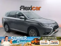 Usado Mitsubishi Outlander P-HEV Motion 224 CV (164 kW) 2018 Gris SUV