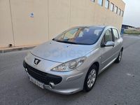 Usado Peugeot 307 90 CV (66 kW) 2006 Gris / plata Berlina