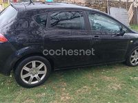 Usado Seat Leon Stylance 140 CV (102 kW) 2006 Negro Utilitario