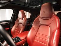 Usado Porsche Cayenne 462 CV (339 kW) 2021 Gris / plata SUV