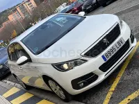 Usado Peugeot 308 Style 130 CV (95 kW) 2019 Blanco Berlina