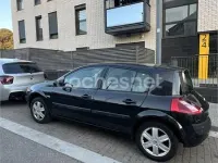 Usado Renault Mégane Dynamique 80 CV (58 kW) 2005 Negro Berlina