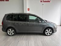 Usado VW Touran Advance 140 CV (102 kW) 2015 Gris / plata Monovolumen