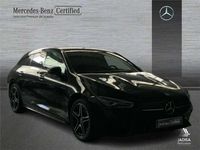 Usado Mercedes CLA200 Shooting Brake 150 CV (110 kW) 2025 Familiar