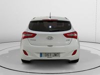Usado Hyundai i30 GO! 111 CV (81 kW) 2016 Blanco Utilitario