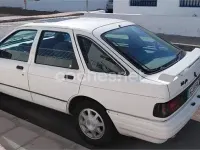 Usado Ford Sierra Ghia 123 CV (90 kW) 1992 Blanco Berlina