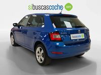 Usado Skoda Fabia Style 95 CV (69 kW) 2019 Azul