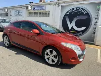 Usado Renault Mégane Dynamique 180 CV (132 kW) 2009 Naranja Berlina