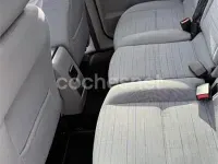 Usado Ford C-MAX Trend 109 CV (80 kW) 2011 Gris / plata Monovolumen