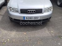 Usado Audi A4 130 CV (95 kW) 2004 Gris / plata Familiar