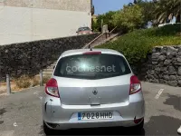 Usado Renault Clio II 75 CV (55 kW) 2011 Blanco Berlina