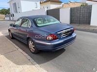 Usado Jaguar X-type Executive 130 CV (95 kW) 2004 Azul Berlina