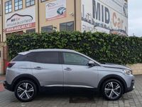 Usado Peugeot 3008 Allure 131 CV (96 kW) 2020 Gris SUV