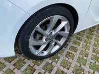 Usado Opel Adam Glam 100 CV (73 kW) 2014 Blanco Utilitario