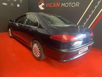 Usado Peugeot 607 160 CV (117 kW) 2001 Azul Berlina