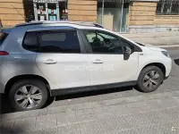 Usado Peugeot 2008 Style 110 CV (80 kW) 2016 Blanco SUV