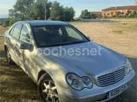 Usado Mercedes C200 Elegance 163 CV (119 kW) 2003 Gris / plata Familiar