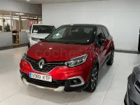Usado Renault Captur Zen 90 CV (66 kW) 2019 Granate SUV