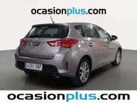 Usado Toyota Auris Active 132 CV (97 kW) 2014 Marrón Utilitario