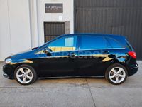 Usado Mercedes B180 122 CV (89 kW) 2013 Negro Monovolumen