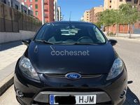 Usado Ford Fiesta Titanium 82 CV (60 kW) 2012 Negro Utilitario