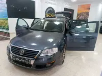 Usado VW Passat Highline 140 CV (102 kW) 2010 Gris / plata Familiar