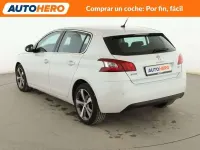 Usado Peugeot 308 Allure 110 CV (80 kW) 2016 Blanco Utilitario