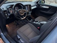 Usado Volvo XC40 Momentum 163 CV (119 kW) 2021 Gris / plata SUV