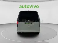 Usado Hyundai Staria 177 CV (130 kW) 2022 Blanco Monovolumen