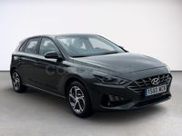 Usado Hyundai i30 N Line 120 CV (88 kW) 2022 Gris / plata Berlina