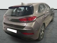 Usado Hyundai i30 121 CV (88 kW) 2022 Marrón Berlina