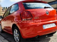 Usado VW Polo Advance 90 CV (66 kW) 2014 Rojo Berlina