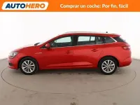 Usado Renault Mégane Zen 110 CV (80 kW) 2017 Rojo