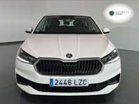 Usado Skoda Fabia Ambition 95 CV (69 kW) 2022 Blanco Utilitario