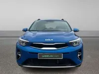 Usado Kia Stonic 101 CV (74 kW) 2025 Negro SUV